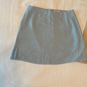 DUO set, cute summer skirts, light blue and beige, never worn, size 4